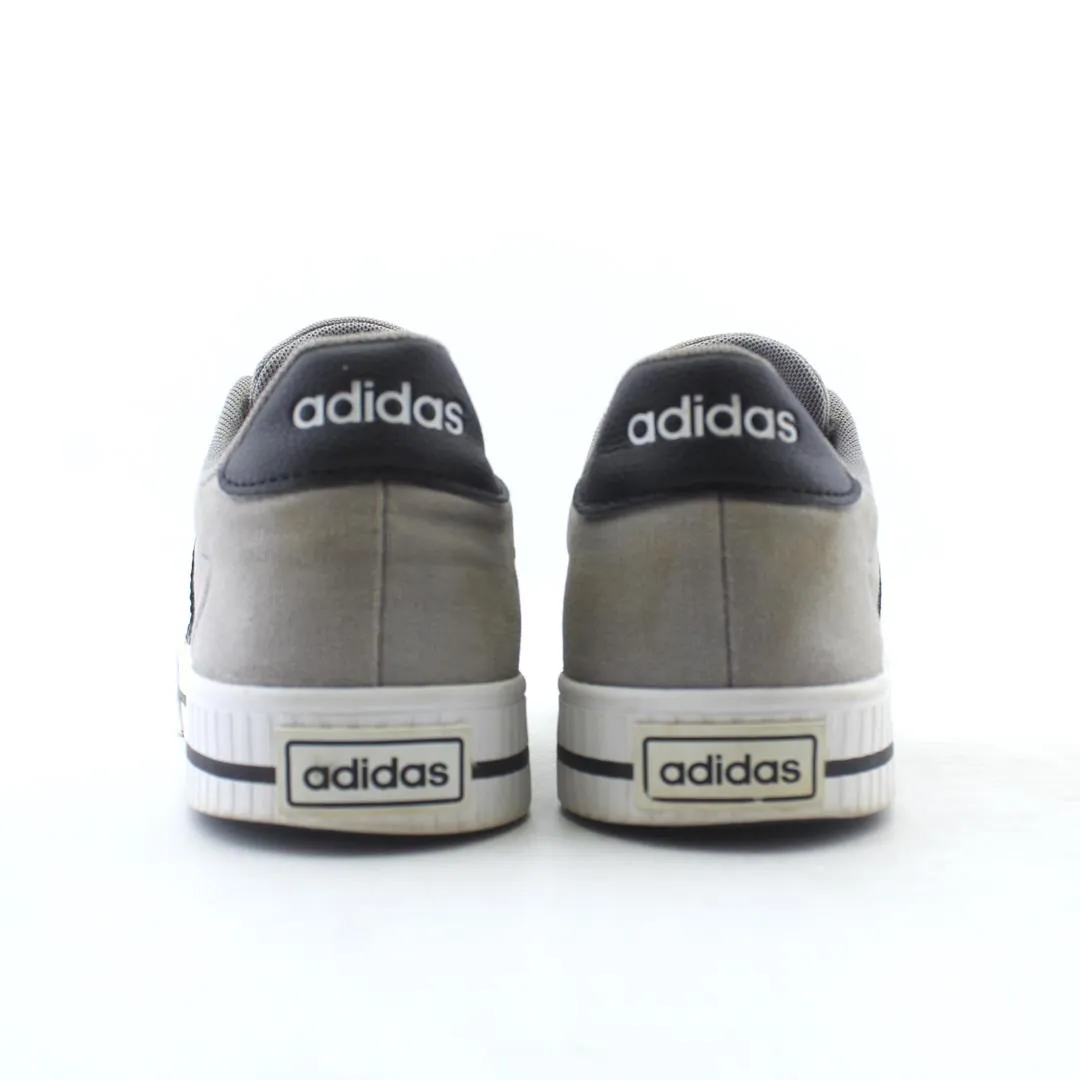 ADIDAS  DAILY 3.0