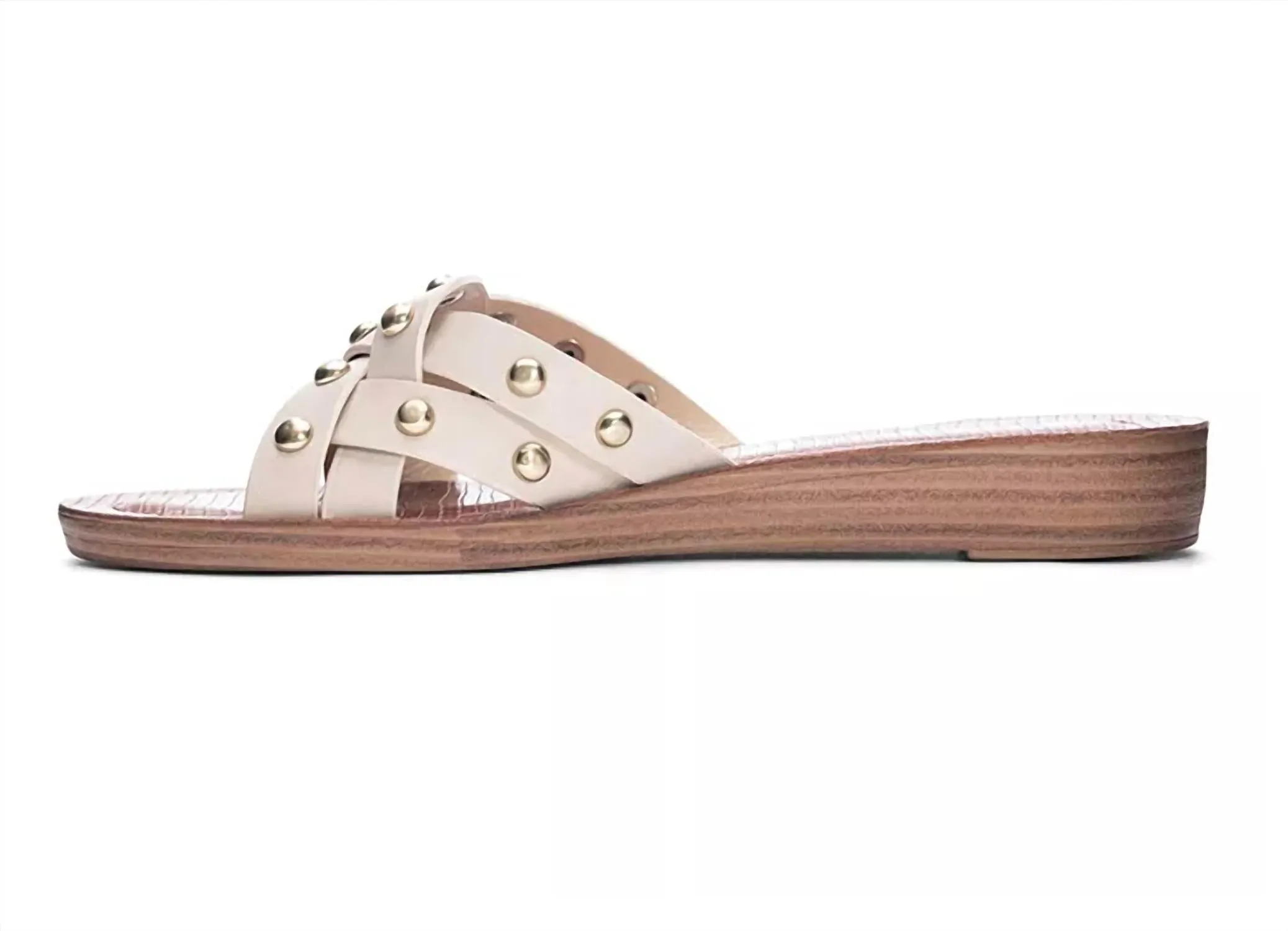 Cassie Aspiring Sandal In Beige