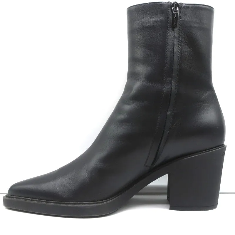 Gianvito Rossi Dylan Ankle Boots Black Leather Size 41.5 Pointed Toe High Heel