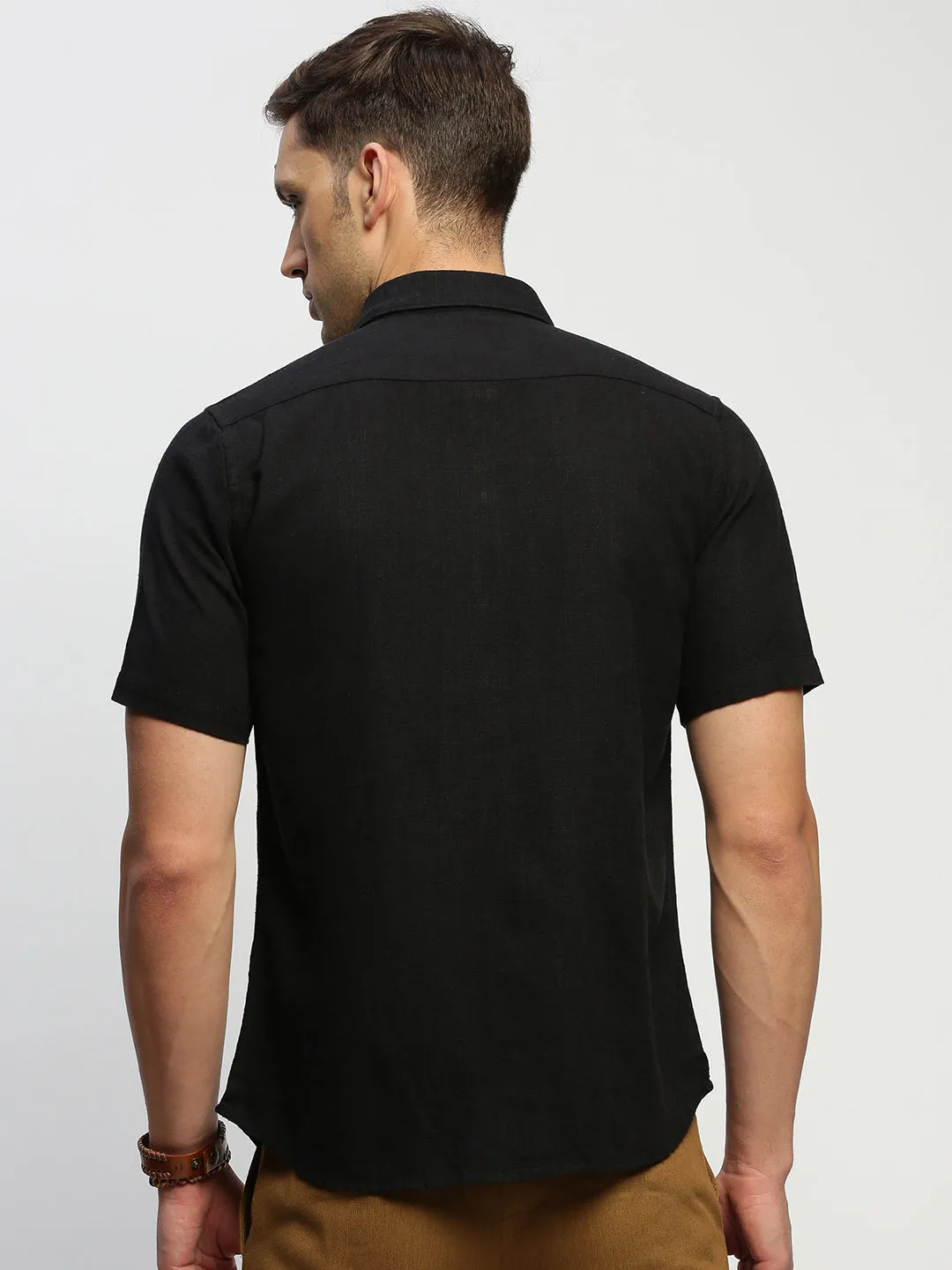 Men Black Standard Slim Fit Spread Collar Cotton Casual Shirt