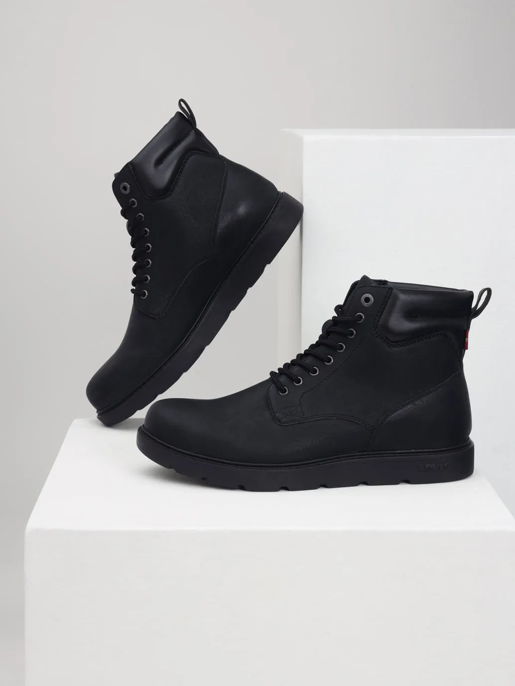 Men's Black Solid Boots
