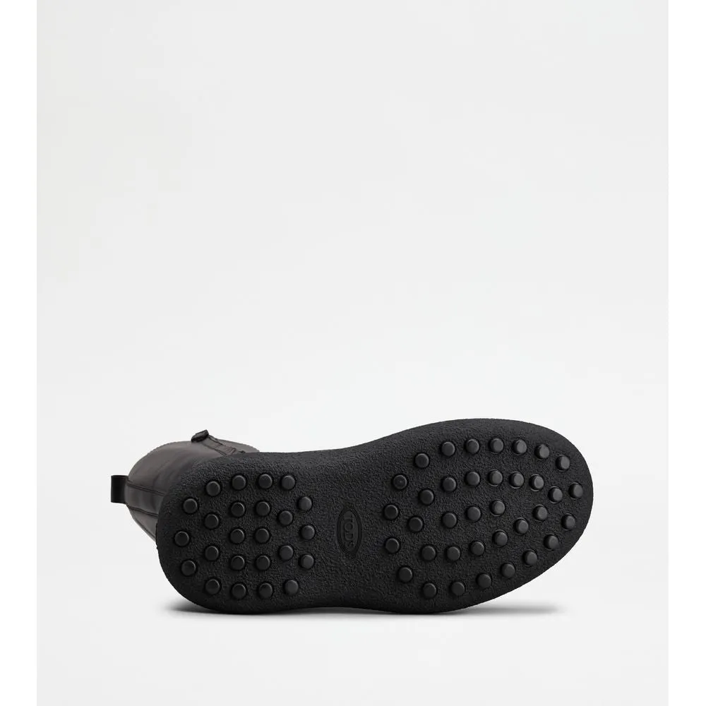 Tod's W. G. Lace-up Boots in Leather