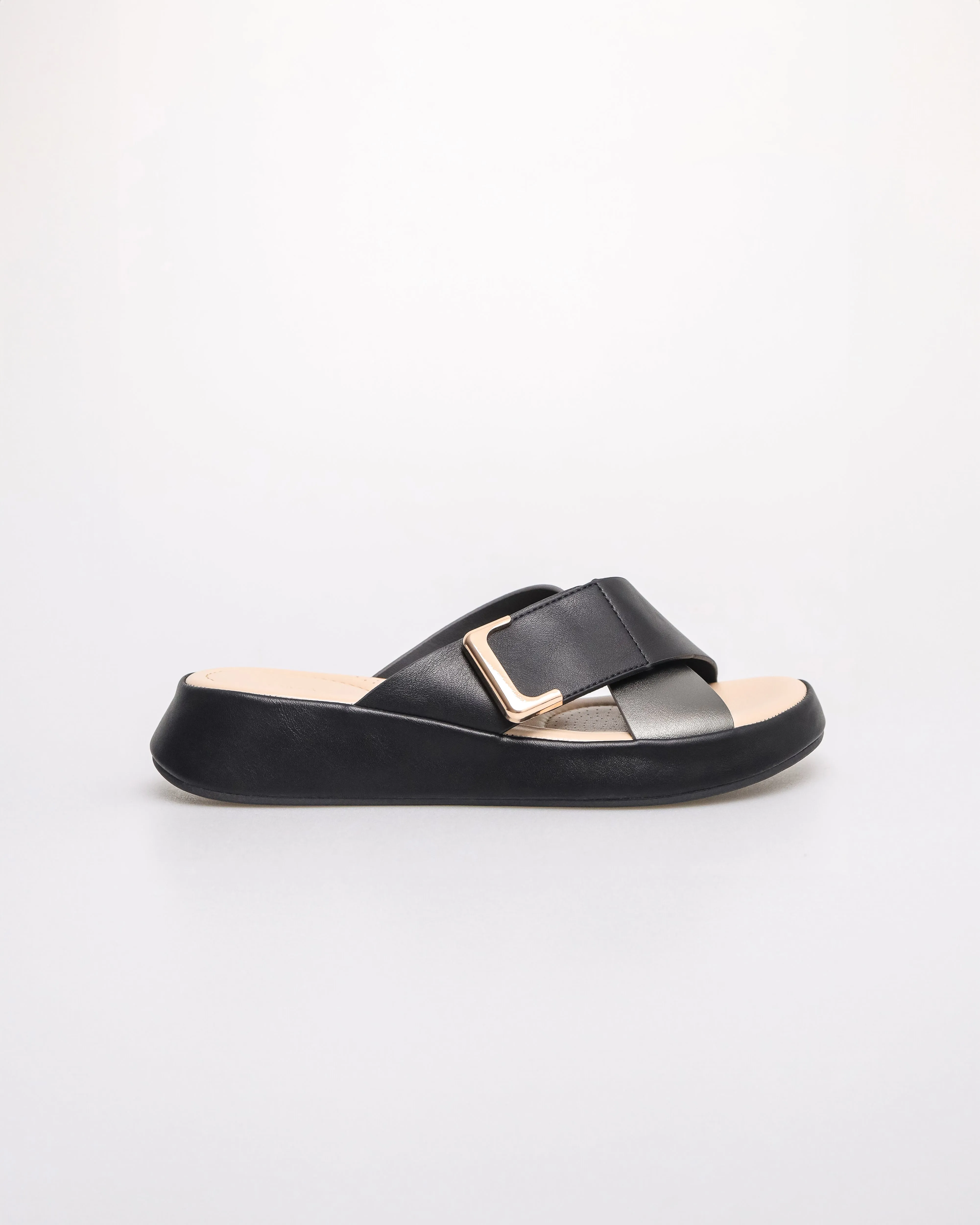 Tomaz YX205 Ladies Folded Sandals