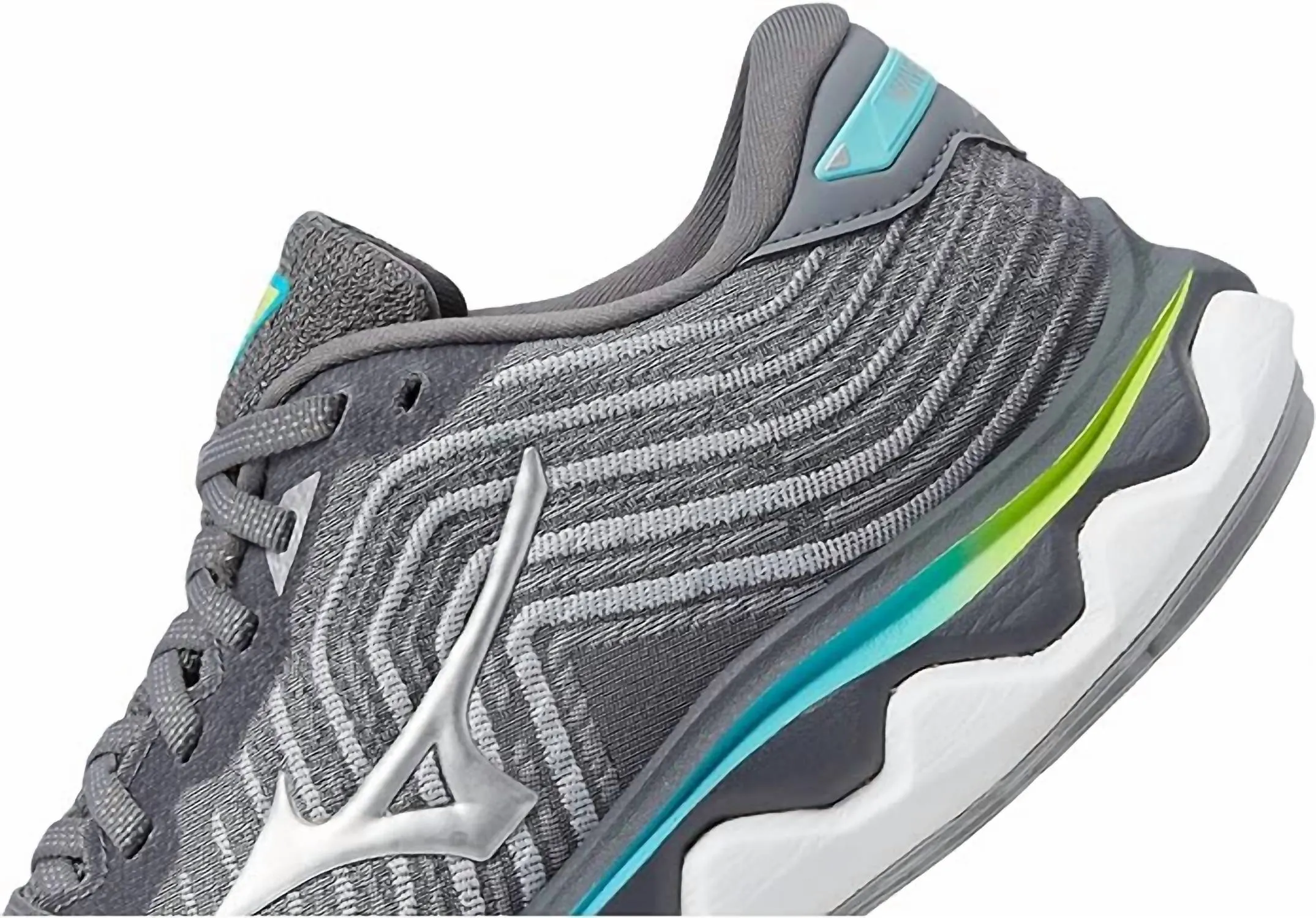 Women Wave Horizon 6 Sneaker In Ultimate Grey/silver