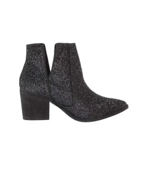 Women's Fiera Booties In Black