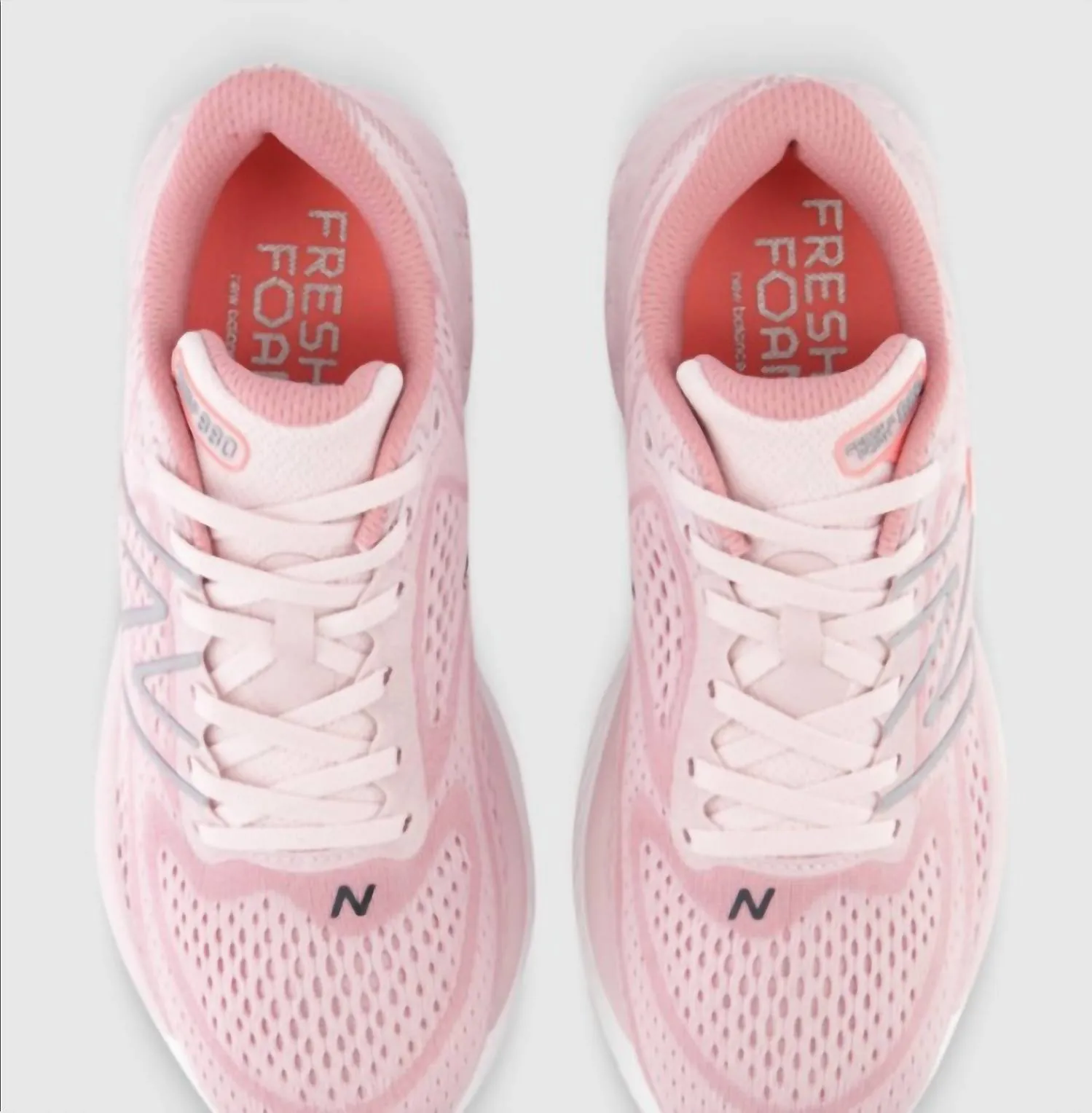 Women’S Fresh Foam X 880V13 Sneakers In Pink Pink