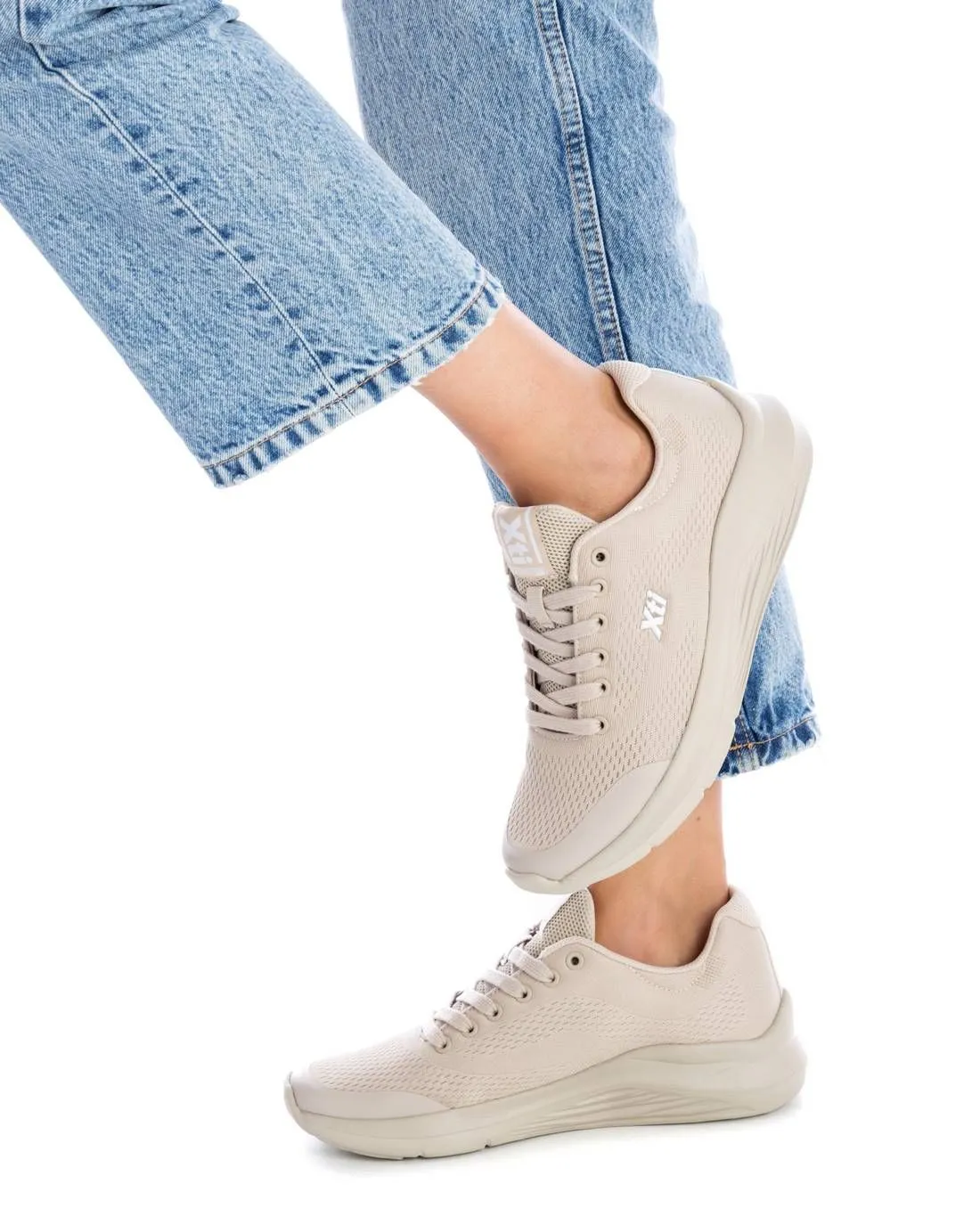 Women's Sneakers By XTI