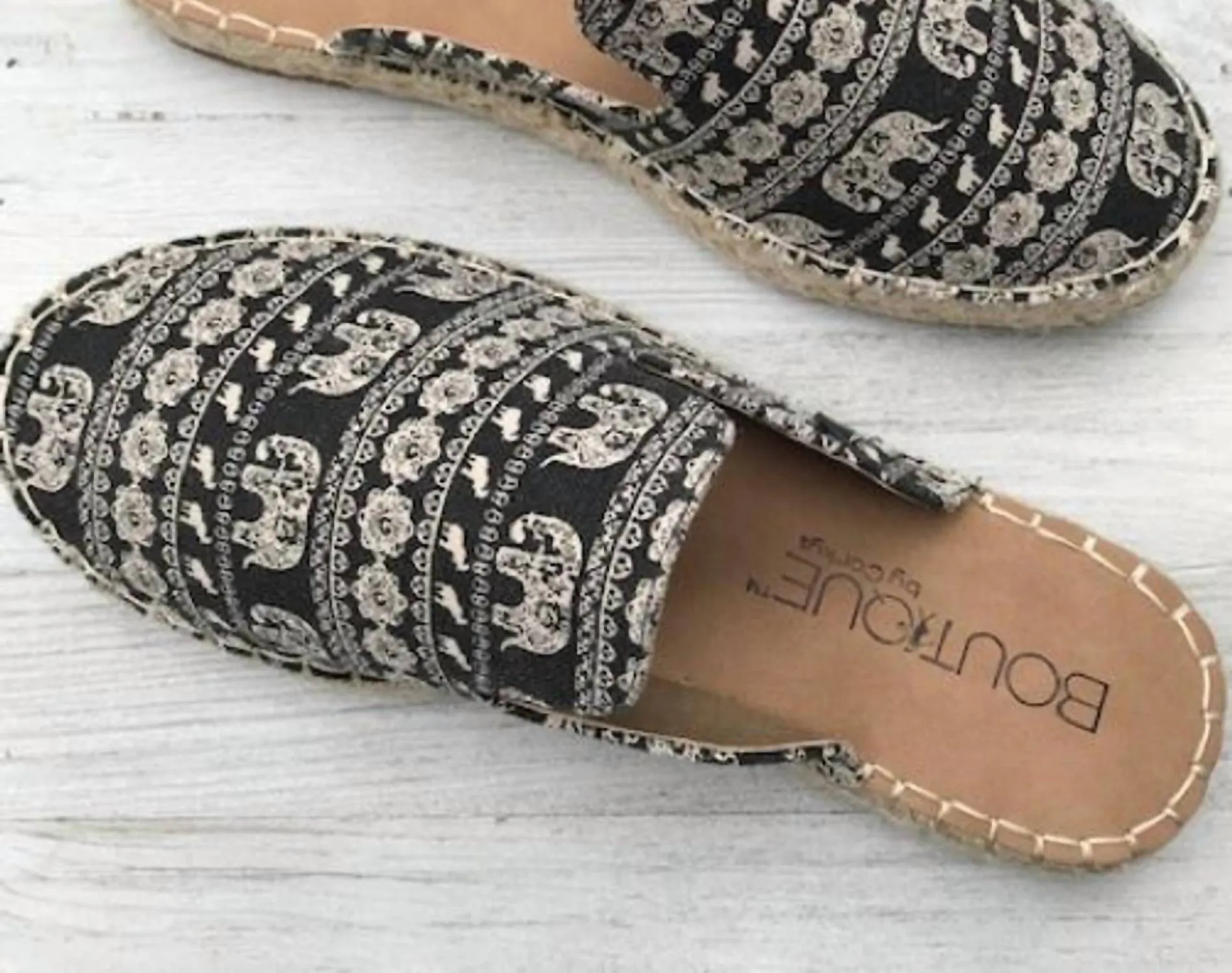 Women's Taffy Slip On Shoe In Elephant