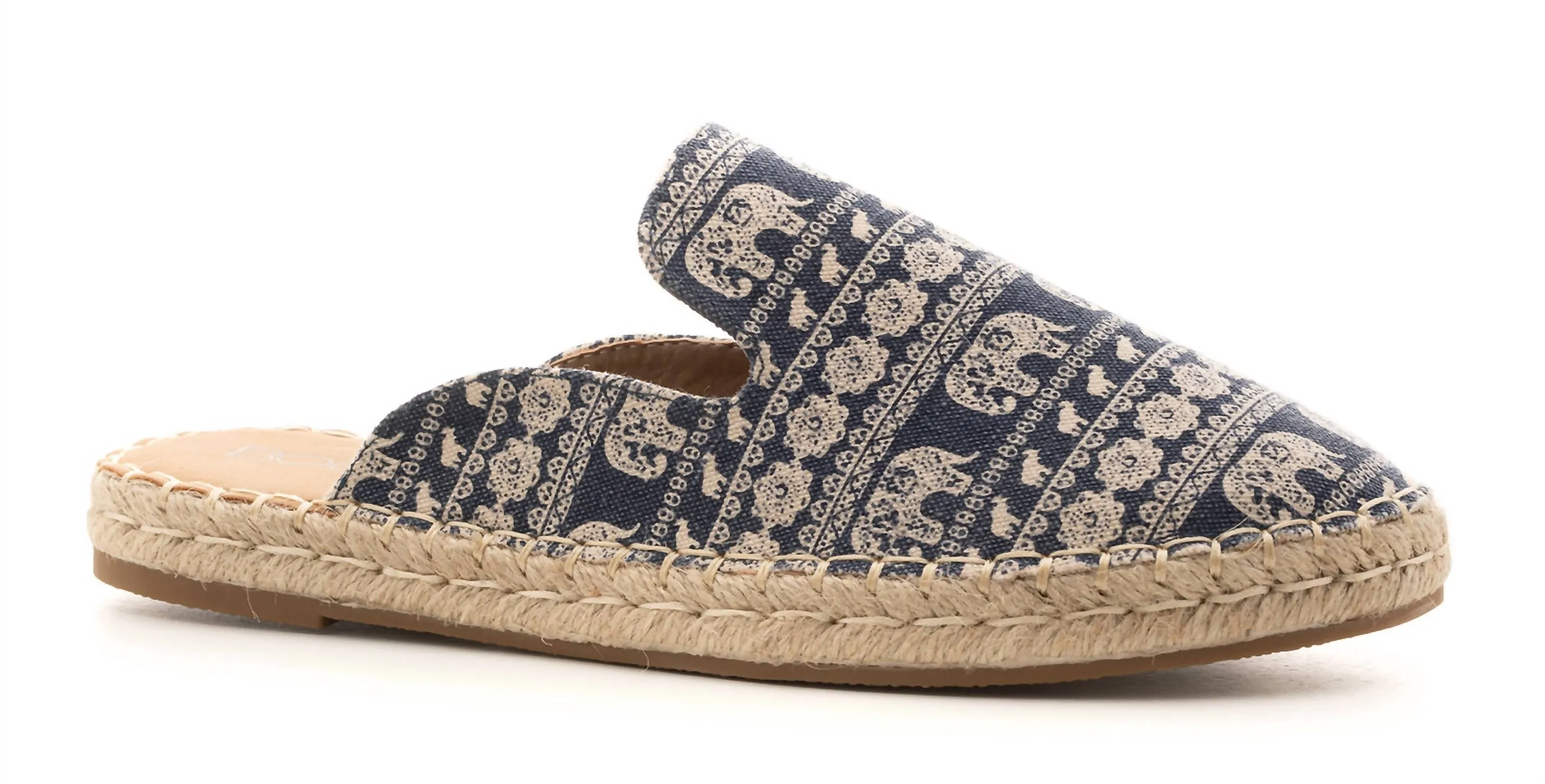 Women's Taffy Slip On Shoe In Elephant