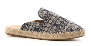 Women's Taffy Slip On Shoe In Elephant