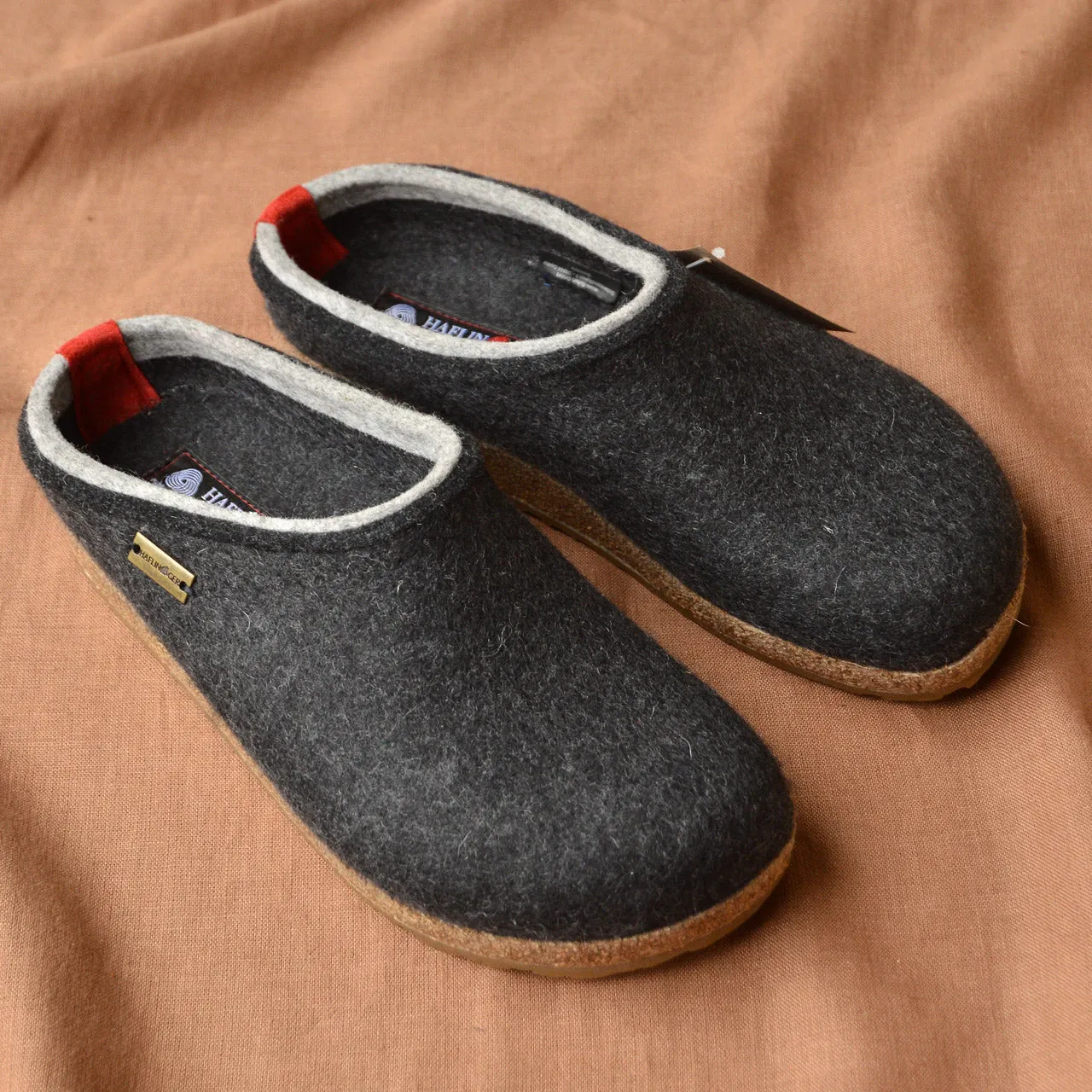 Wool Felt Clogs - Kris - Graphite (Adults 36-48) *Pre-order