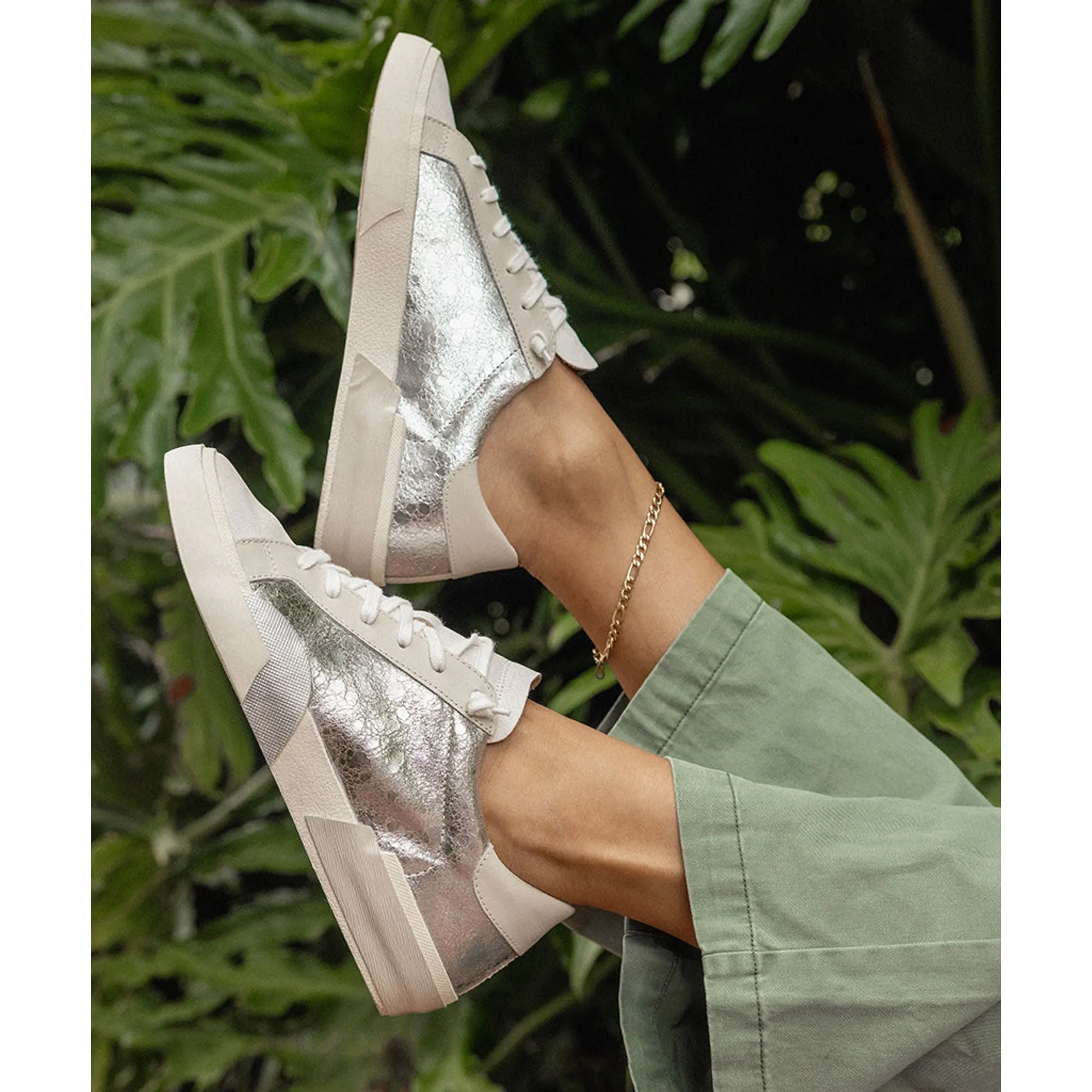 Zina Sneakers Chrome Distressed Leather