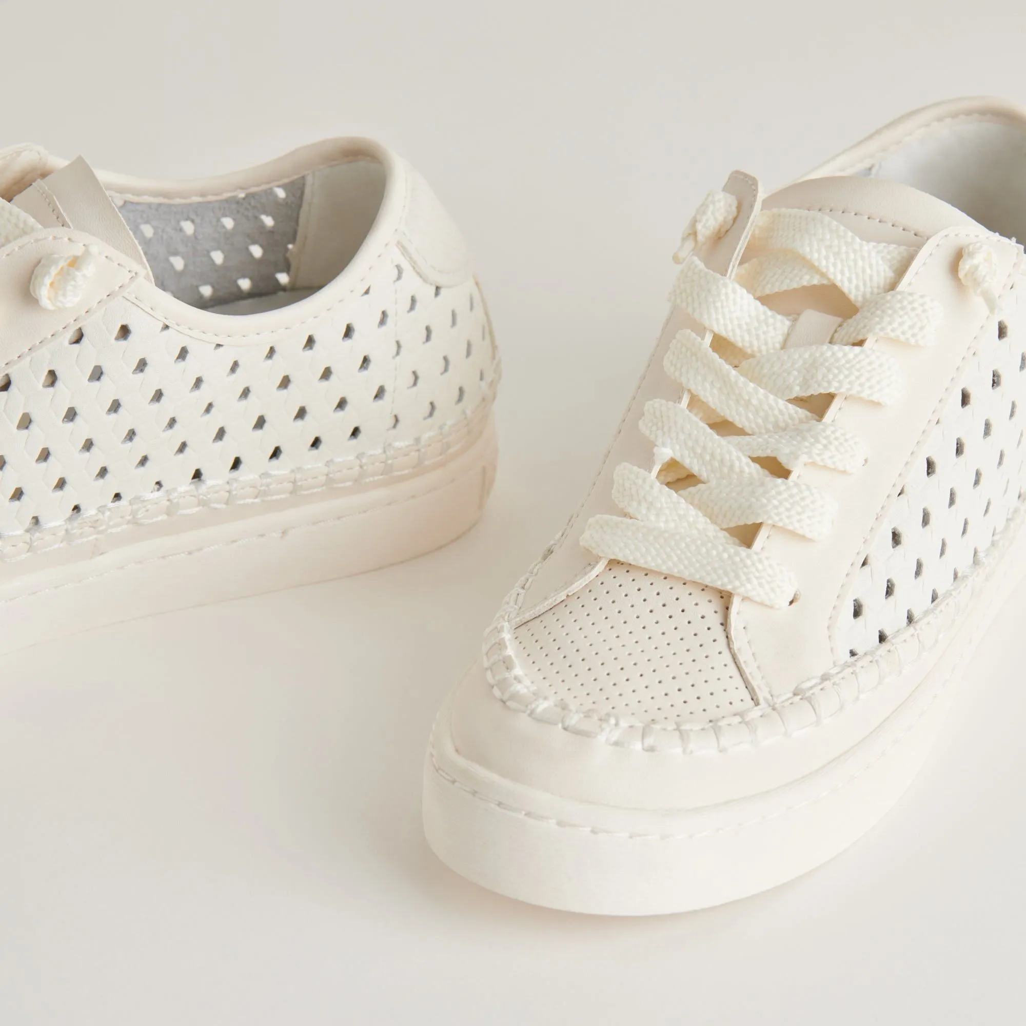 Zolen Sneakers White Perforated Leather